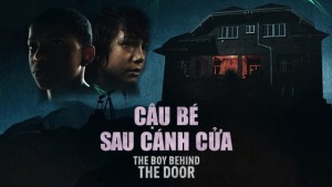 Xem Phim Cậu Bé Sau Cánh Cửa